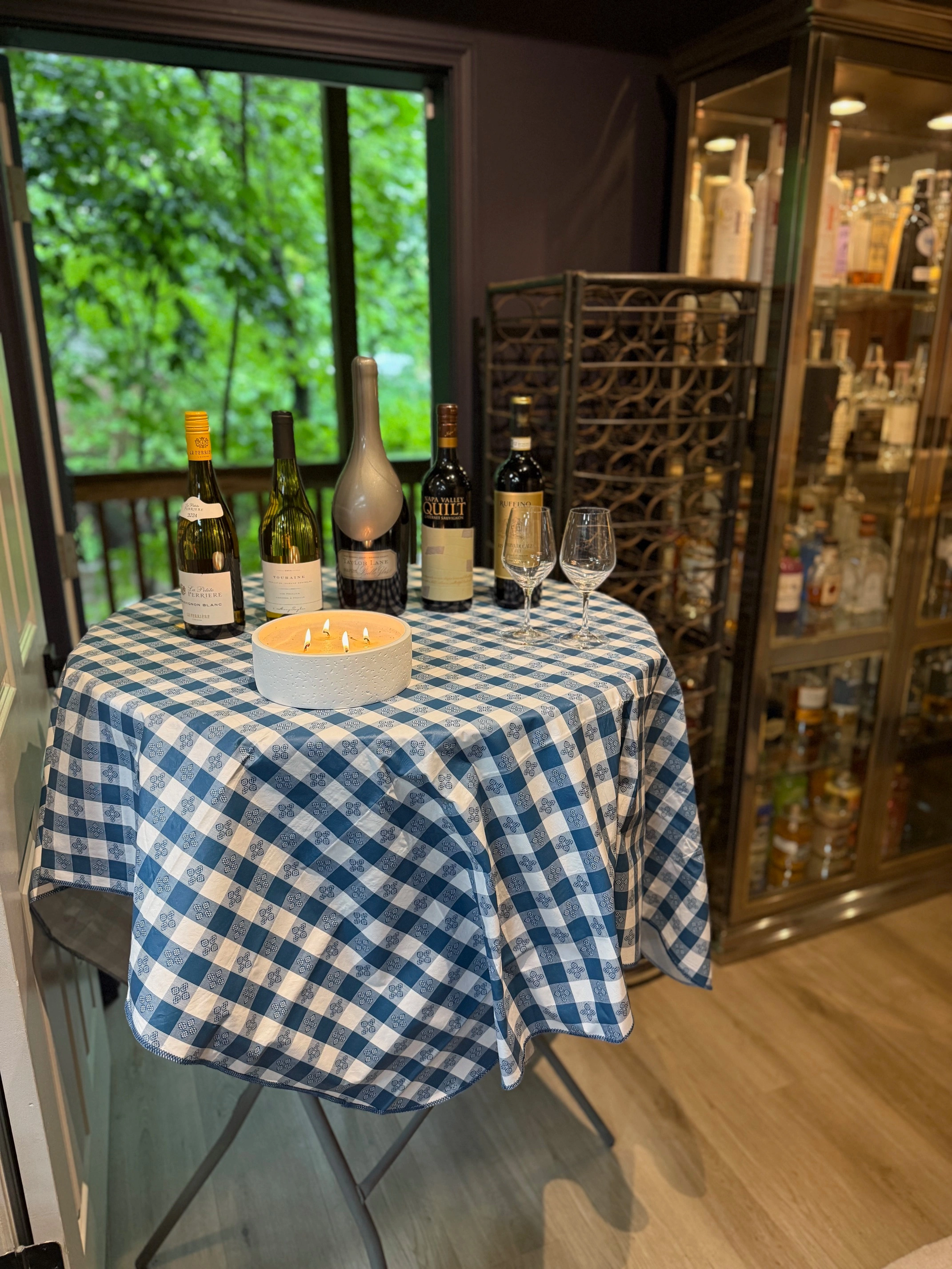 Tasting room experience at Sandy Hook Wine and Liquor — photo 8