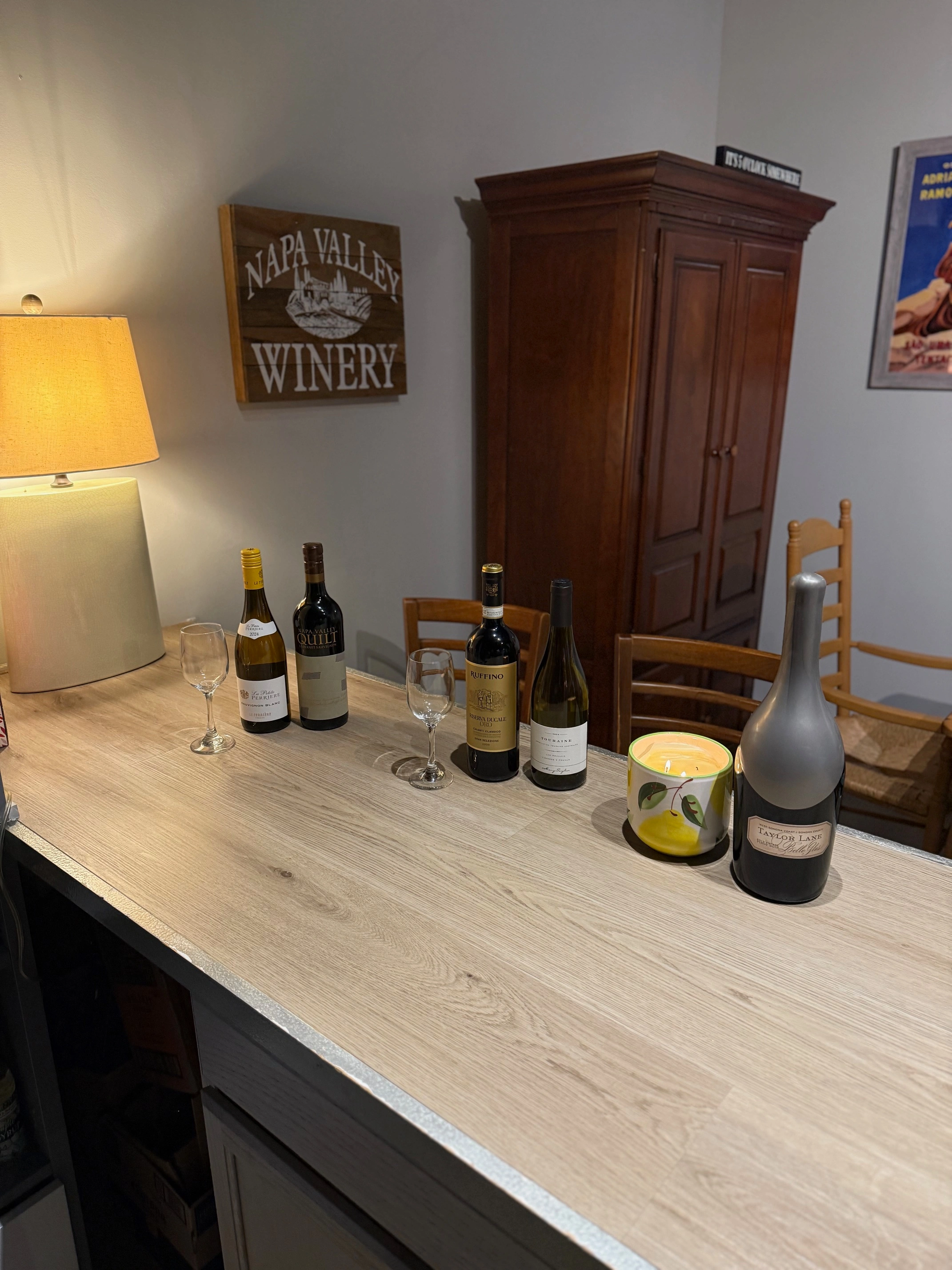 Tasting room experience at Sandy Hook Wine and Liquor — photo 9