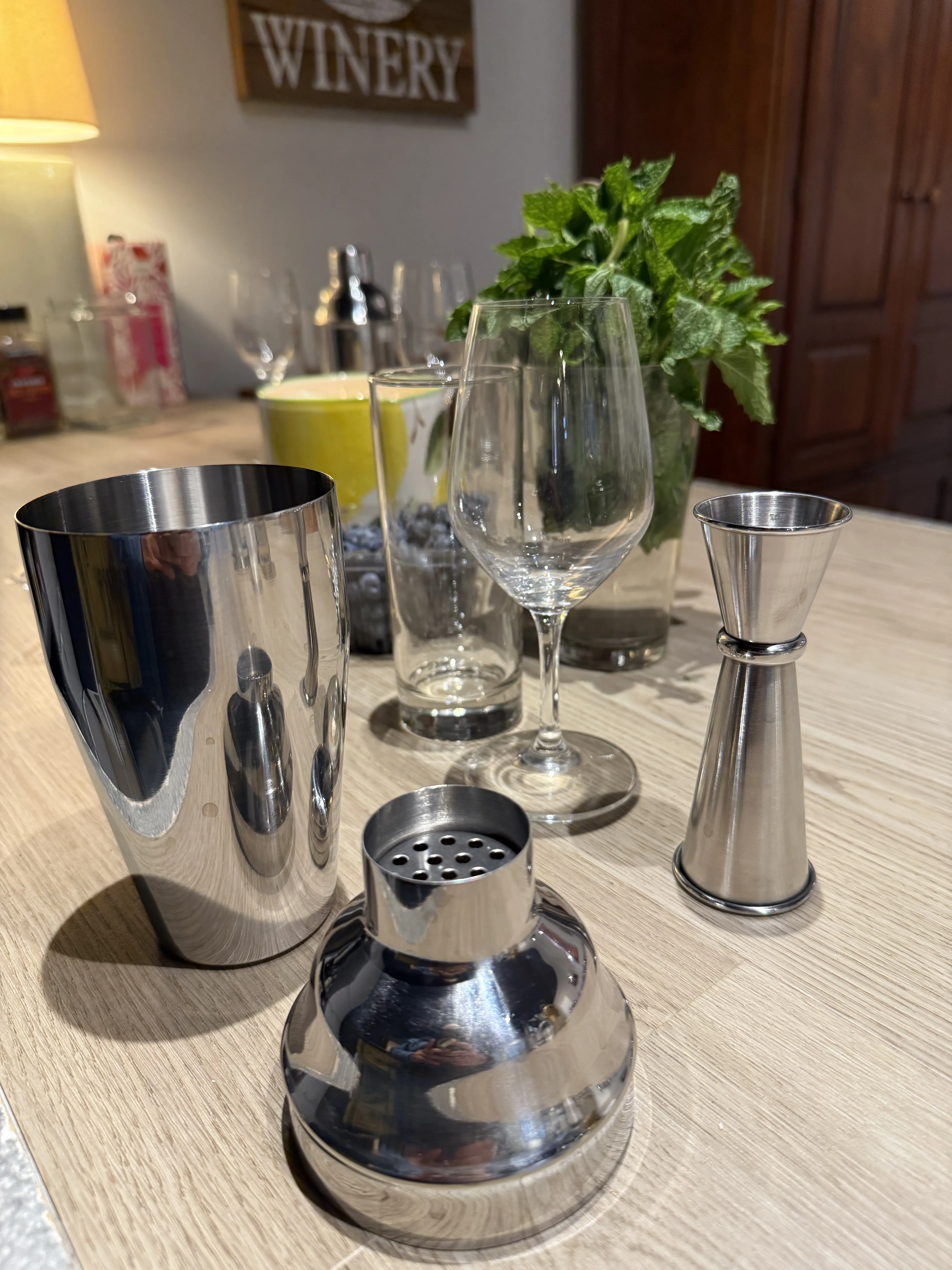 Tasting room experience at Sandy Hook Wine and Liquor — photo 12